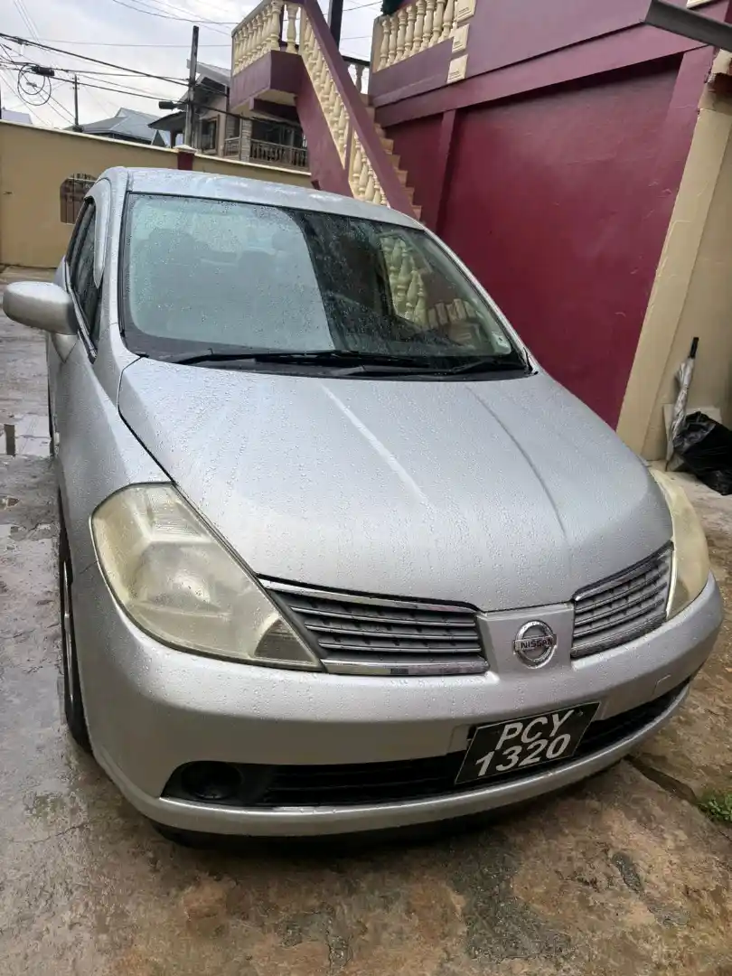 0 nissan tiida