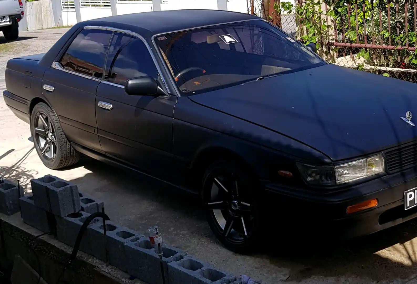 1990 nissan laurel