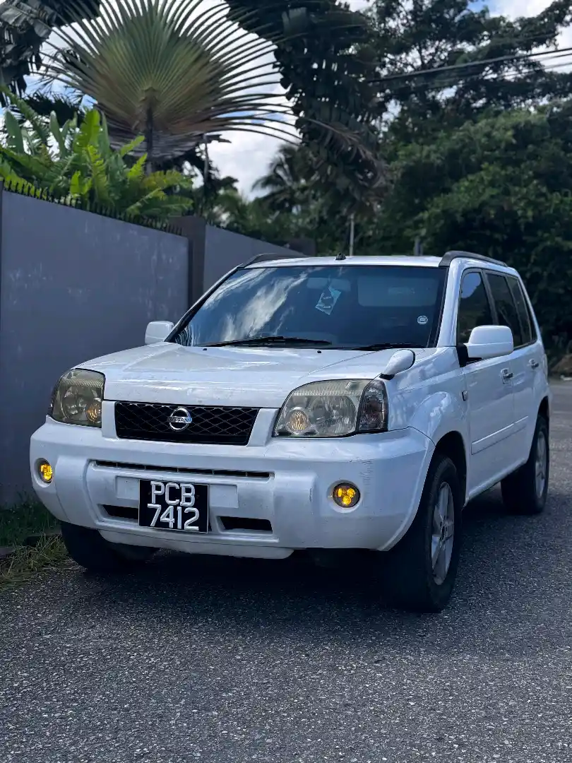 2006 nissan x-trail