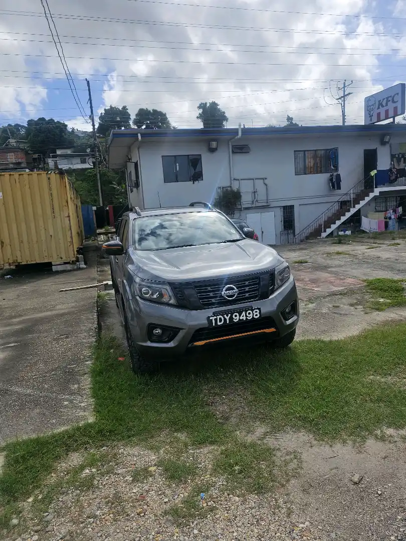 2020 nissan np300 x-gear