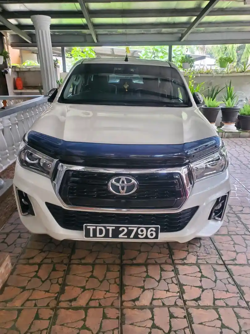 2018 toyota hilux