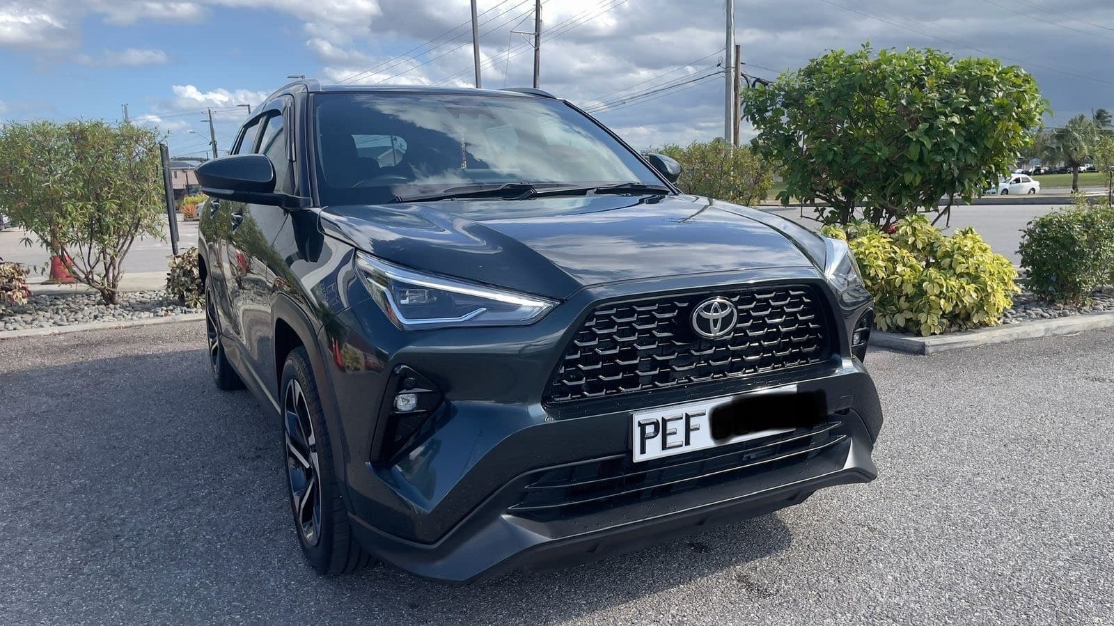 2023 toyota yaris cross