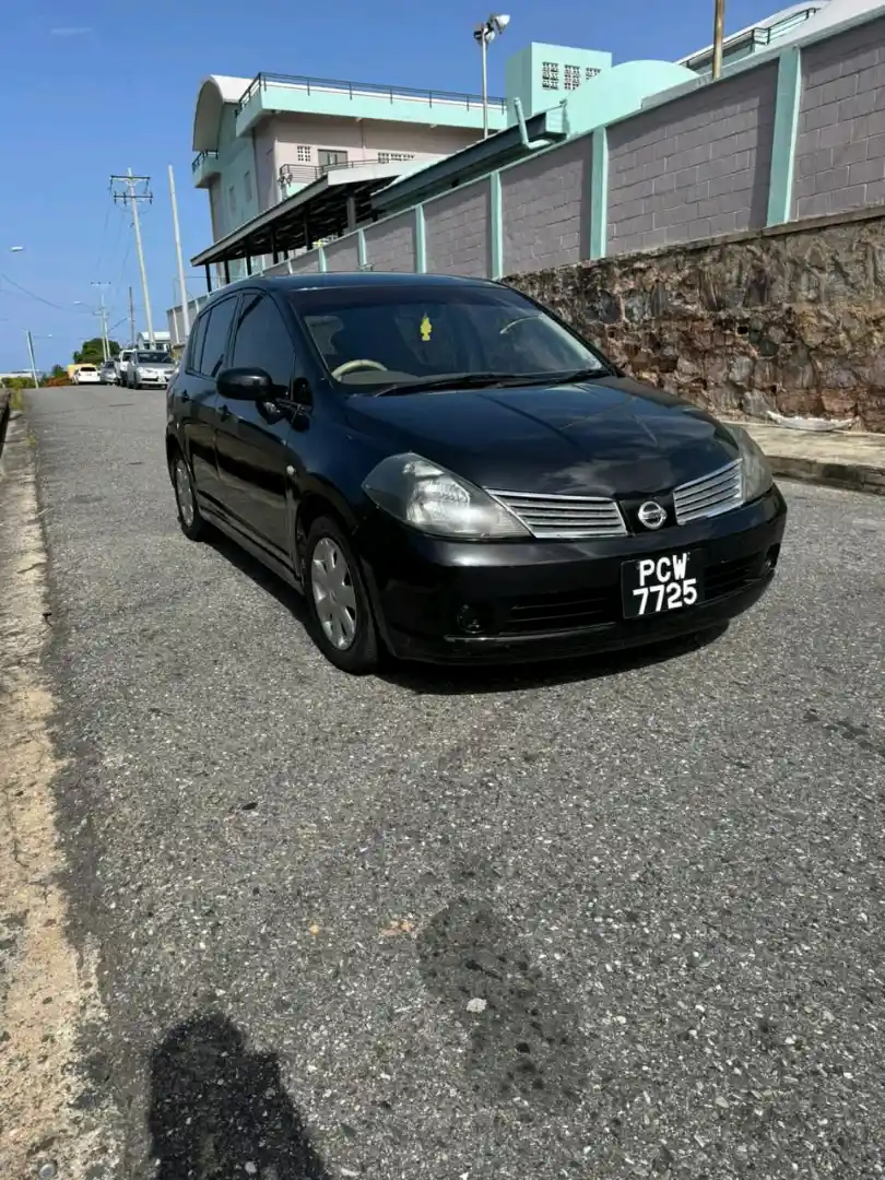 0 nissan tiida
