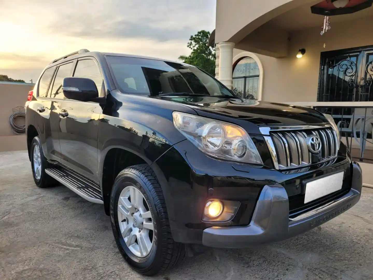 2012 toyota prado land cruiser