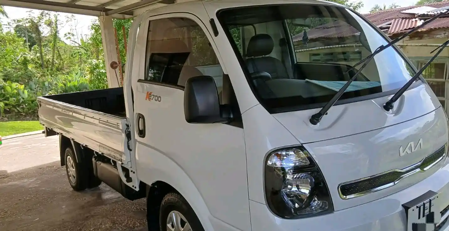 2024 kia k2700